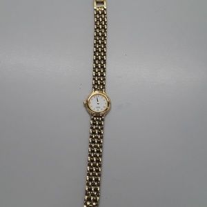 SEIKO women's watch gold bracelet